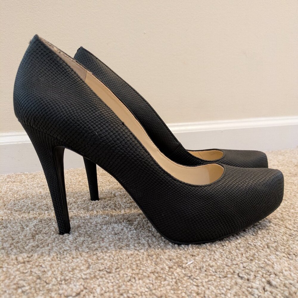 Jessica Simpson Black Textured Platform Pumps - Size 10 - Classic Stiletto Heels